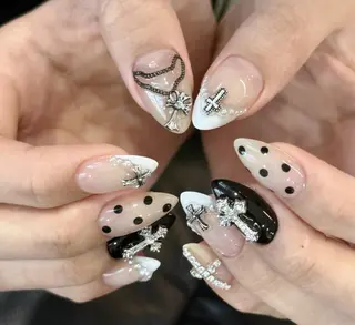ネイル エリ🫧 nail池袋東口のネイルデザイン