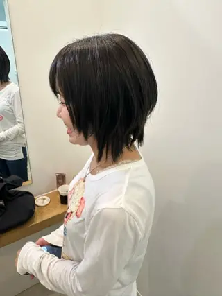 ショート カラー レイヤー/ナチュラル 💐nao.のヘアスタイル
