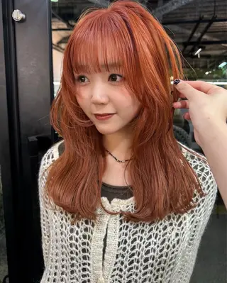 カラー 大塚 愛実のヘアスタイル