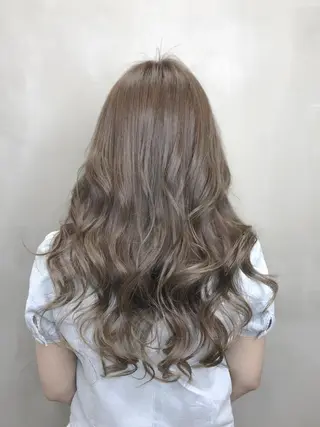 セミロング カラー 【透明感、艶髪】西村 有司のヘアスタイル