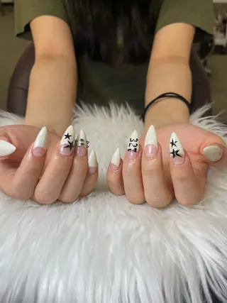 ネイル NiJi Nailsのネイルデザイン