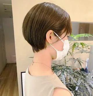 ショート カラー 大野 あさみのヘアスタイル