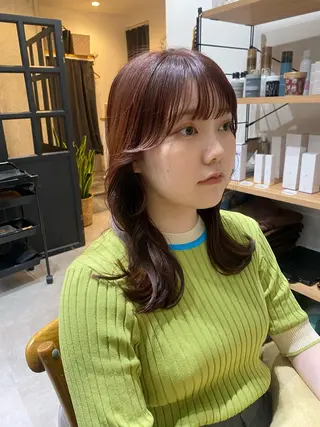 ミディアム カラー 似合う髪型見つけます AYAKAのヘアスタイル