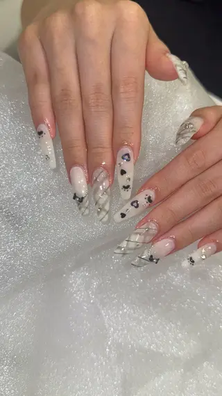 ネイル 池谷 あすかのネイルデザイン