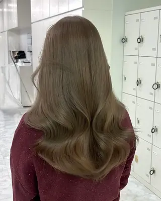 カラー ブリーチしない🌿 赤み消し🪞大通のヘアスタイル