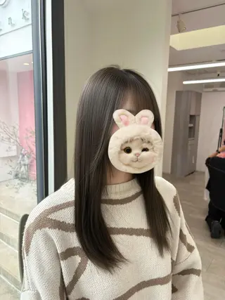 ロング HASHI AYAKAのヘアスタイル