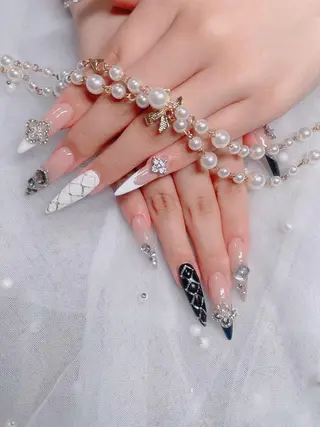 ネイル H.baby Nail Salonのネイルデザイン