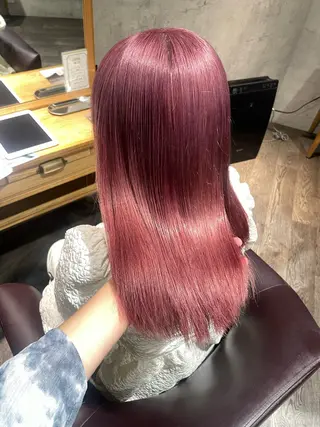 セミロング 🦄艶カラー×韓国 NANA💎🐬のヘアスタイル