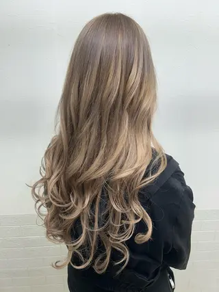 最高級エクステ /羽エクステ白石宇由のヘアスタイル