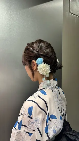 ミディアム ヘアアレンジ カラー/クロスパーマ /髪質改善/AiNAのヘアスタイル