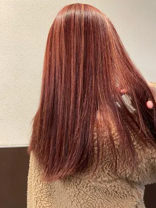 ロング カラー KYOKA .のヘアスタイル