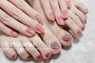 ネイル Nail •Head スパFortunaのネイルデザイン