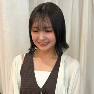 ミディアム ボブ/くびれボブ ⠀ゆらのヘアスタイル
