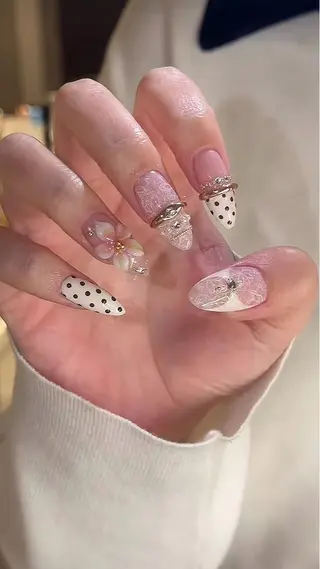 ネイル HAPPI NAIL . LEEのネイルデザイン