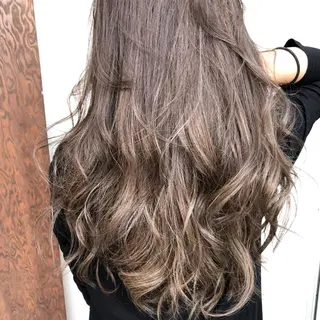 ロング カラー 艶髪育成サロン 京橋 shinのヘアスタイル