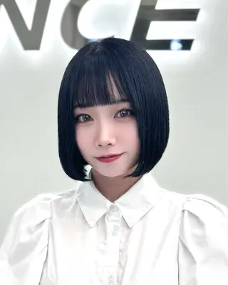 ショート カラー ヘアアレンジ 縮毛矯正🤍 ボブ/ HIKARIのヘアスタイル
