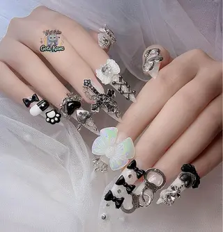 ネイル Gote Kawa nail salonのネイルデザイン