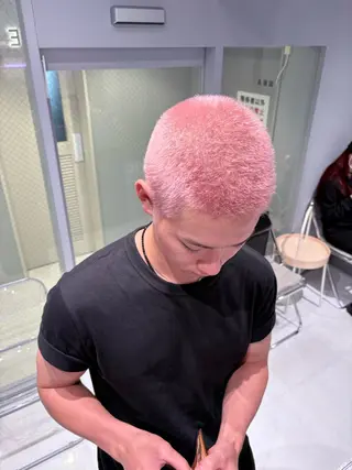 ショート カラー メンズ 新宿ケアブリーチ 🦖NANAのヘアスタイル