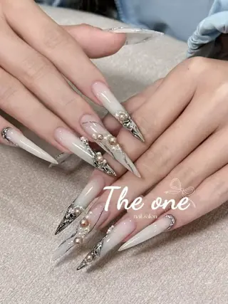 ネイル Theone栄店 伊藤のネイルデザイン