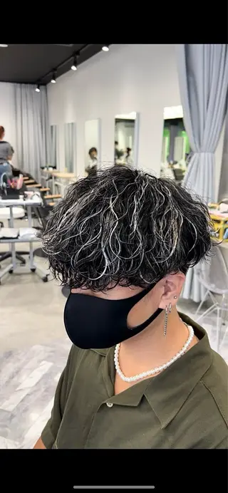 カラー パーマ メンズ シャドウパーマ/ ルーズパーマ/メンズのヘアスタイル