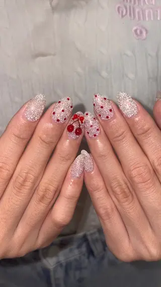 ネイル 🍓個性派ネイル🎶 /Komachi❤️のネイルデザイン