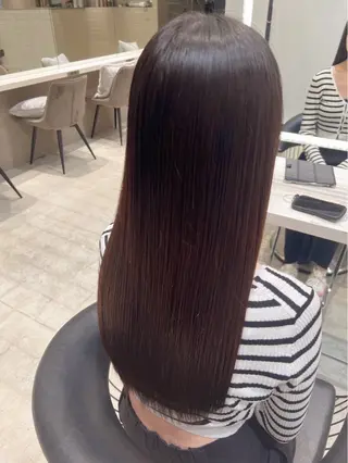 ロング コハク /艶カラー 縮毛矯正のヘアスタイル