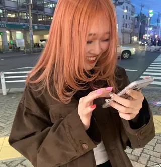 セミロング カラー レイヤーカット🪽 カネコミユのヘアスタイル