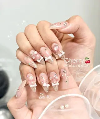ネイル Blanche Ayaのネイルデザイン