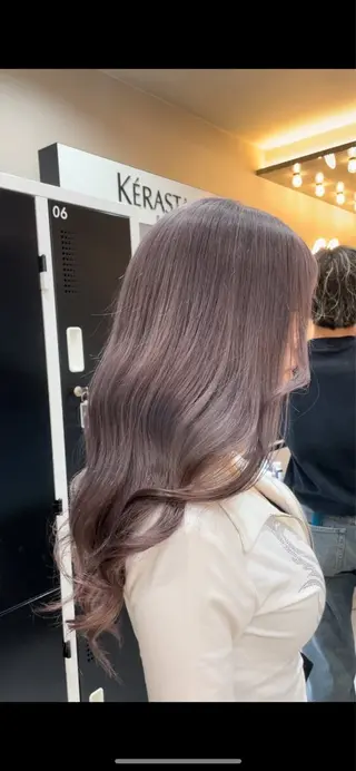 ロング ハイトーンカラー/ ハイライトJUNKIのヘアスタイル