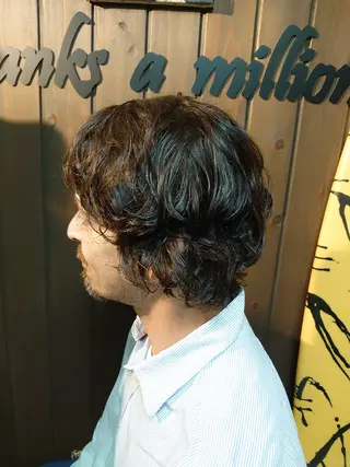 メンズ パーマ ミディアム 岡林 選のヘアスタイル