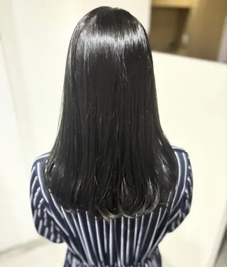 ミディアム 植林 奨のヘアスタイル