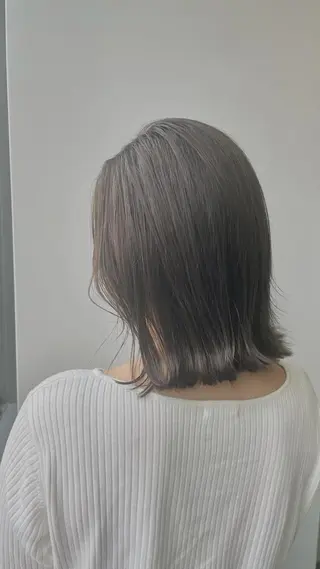 ミディアム カラー Eleanor 立川北口2ndのヘアスタイル