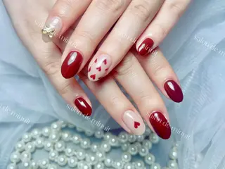 ネイル 🦋 Queenieのネイルデザイン