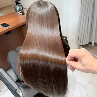 ロング 川邉 莉子のヘアスタイル
