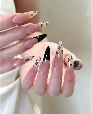 ネイル nail&eye OMI 北千住のマツエク・マツパデザイン