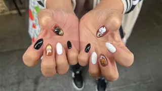 ネイル 長谷川 奈緒美のネイルデザイン