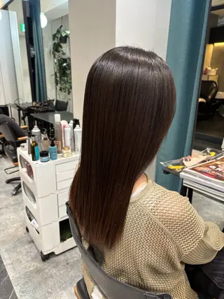 セミロング パーマ ニシムラ アヤカのヘアスタイル
