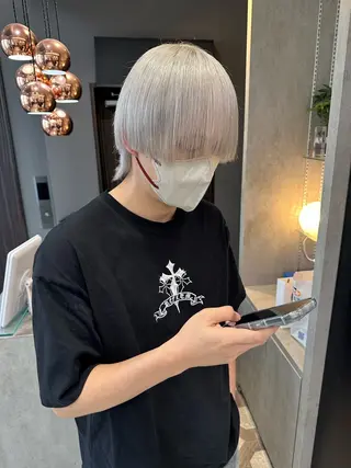 ショート カラー メンズ 天神暖色カラー レイヤー・髪質改善のヘアスタイル