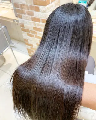 セミロング パーマ ヘアアレンジ 店長 大方康暉のヘアスタイル