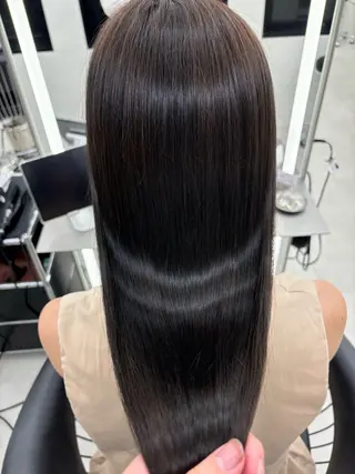 ロング カラー 瀬守 秀哉のヘアスタイル