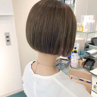 ショート カラー KONOMI スタイリストのヘアスタイル