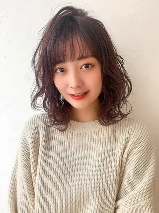 ミディアム カラー Luxbe hakataのヘアスタイル