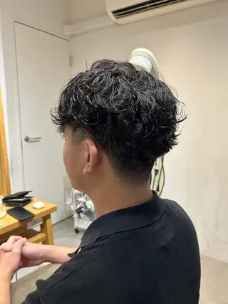 パーマ メンズ 高根 莉萌のヘアスタイル