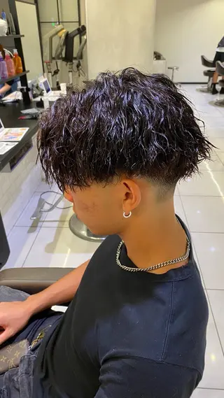 ショート パーマ メンズ 野老 海音のヘアスタイル