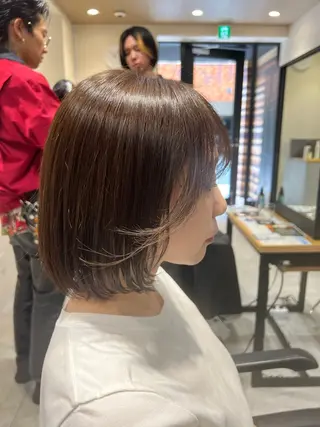 ショート カラー 曲がる縮毛矯正 バレイヤージュ森田のヘアスタイル