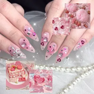 ネイル ˚✧🆕スタッフ🍥 NanAsE⁺✧༚のネイルデザイン