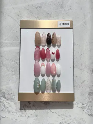 ネイル Nail Salon Lovinのネイルデザイン