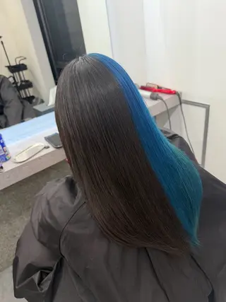 ロング カラー ハイトーン🪼派手髪 mahoのヘアスタイル