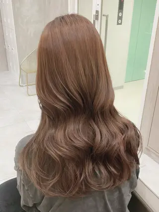 セミロング カラー ヘアアレンジ 赤み消し🫧韓国ヘア 🫧藤岡誠也のヘアスタイル