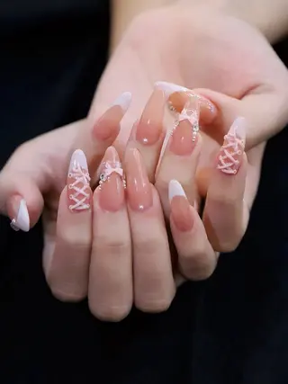 ミディアム ティキ Pono Nailsのネイルデザイン
